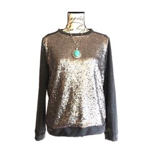 5/$25 Andree Blue Sweater w/ Silver Sequins. GUC